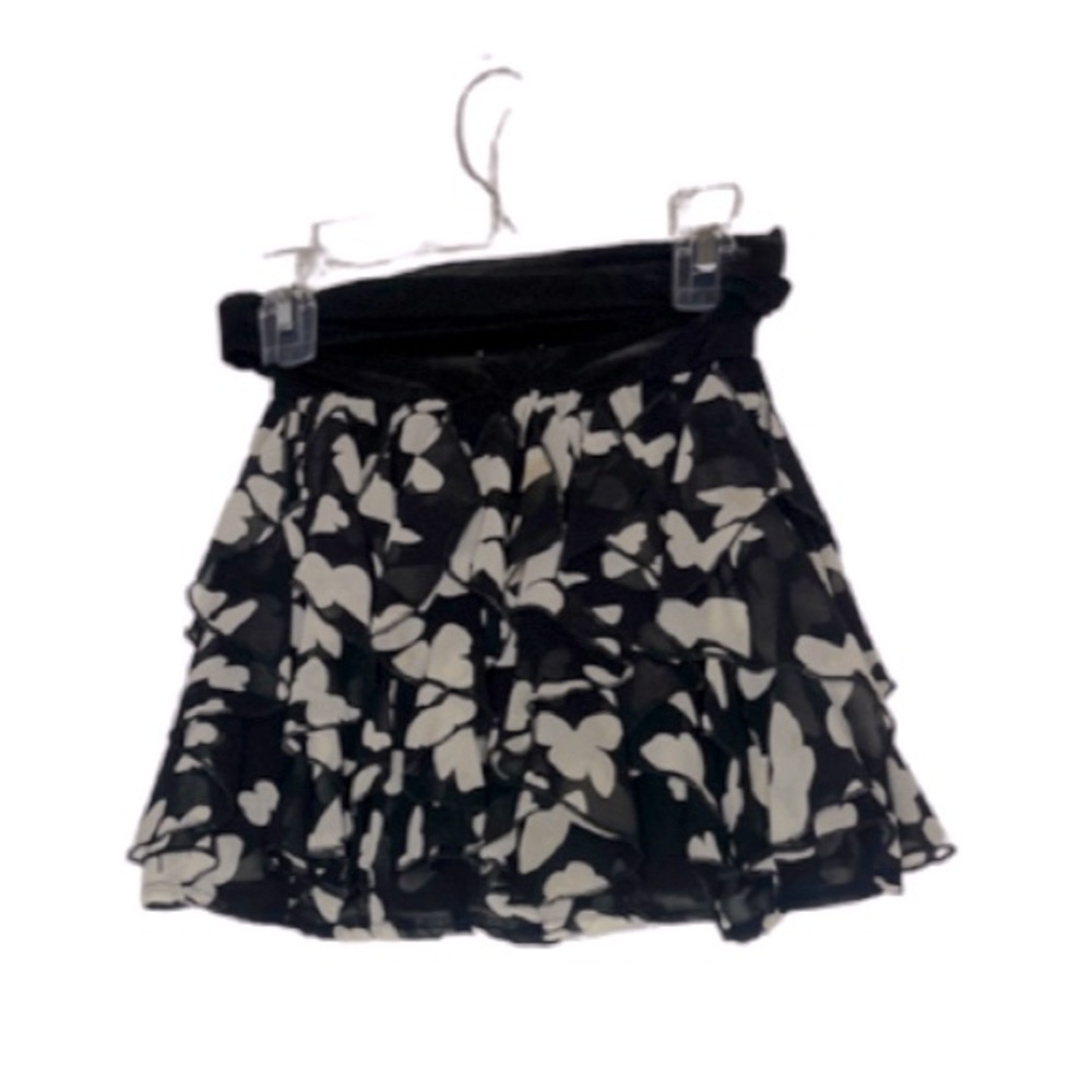 Black and beige ruffle skirt